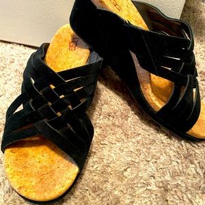 UGG Lilah Wedge Sandal